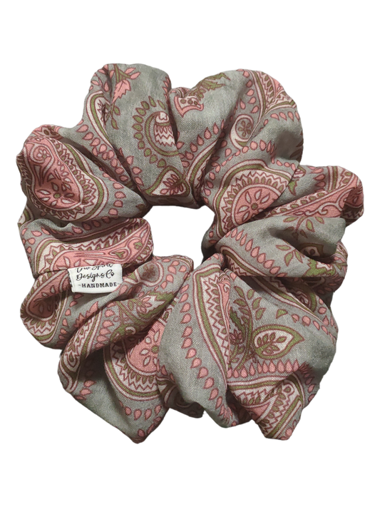 XXL Linen Pink Paisley