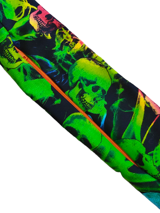 BETTY BOO BANDS™ WIRED HEADWRAP | + ZIP POCKET | Rainbow Skulls