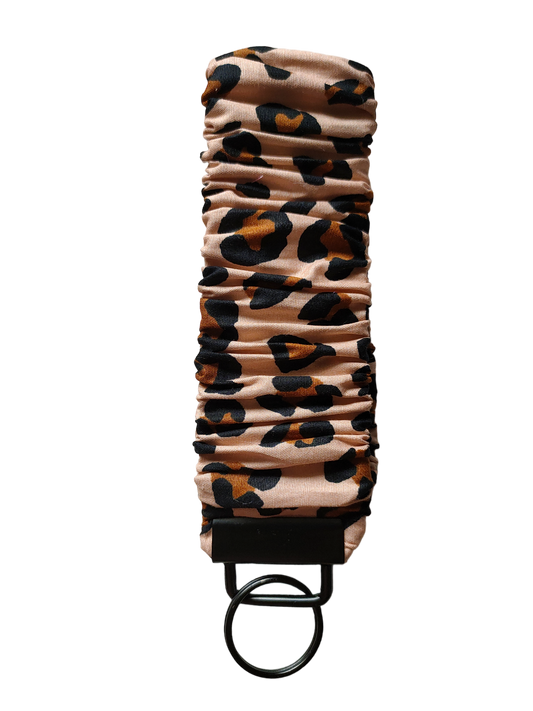 SCRUNCHIE KEY WRISTLET Leopard