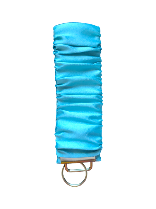 SCRUNCHIE KEY WRISTLET Satin Aqua
