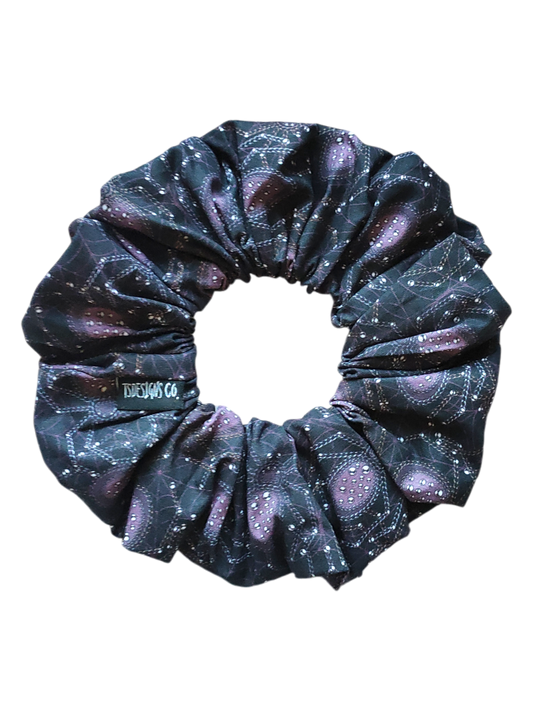 LARGE Spiders | Black & Maroon