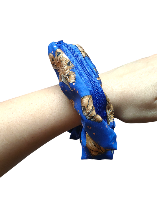 MINI STASH Highland Cow | Blue