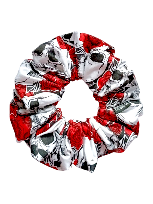 LARGE Skulls & Roses | Black, Red, White