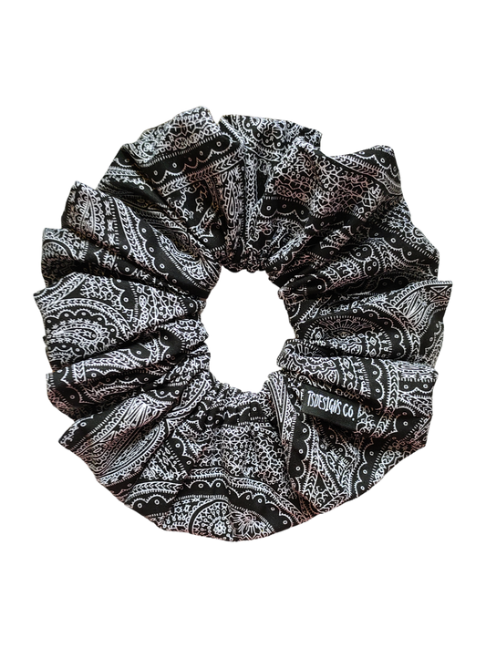 LARGE Paisley Urban Black