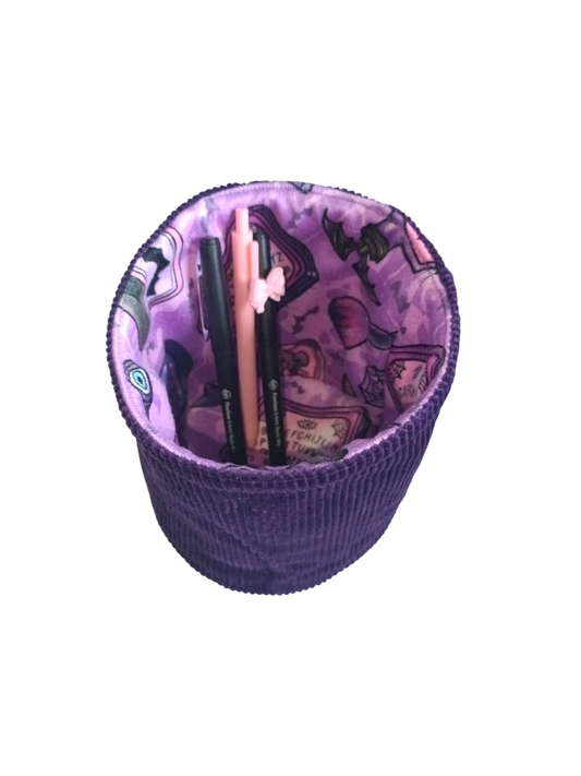 VANITY BUCKET ORGANISERS | Witchy Makeup Style