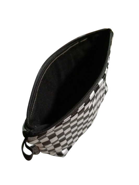MAKEUP BAG Satin Checkered | Black & White