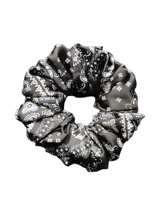 LARGE Satin Black Paisley