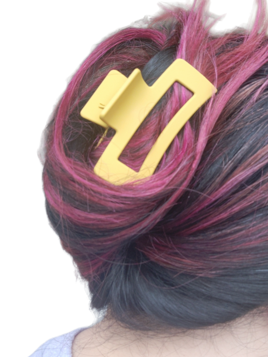 HAIR CLAW | Mustard Yellow