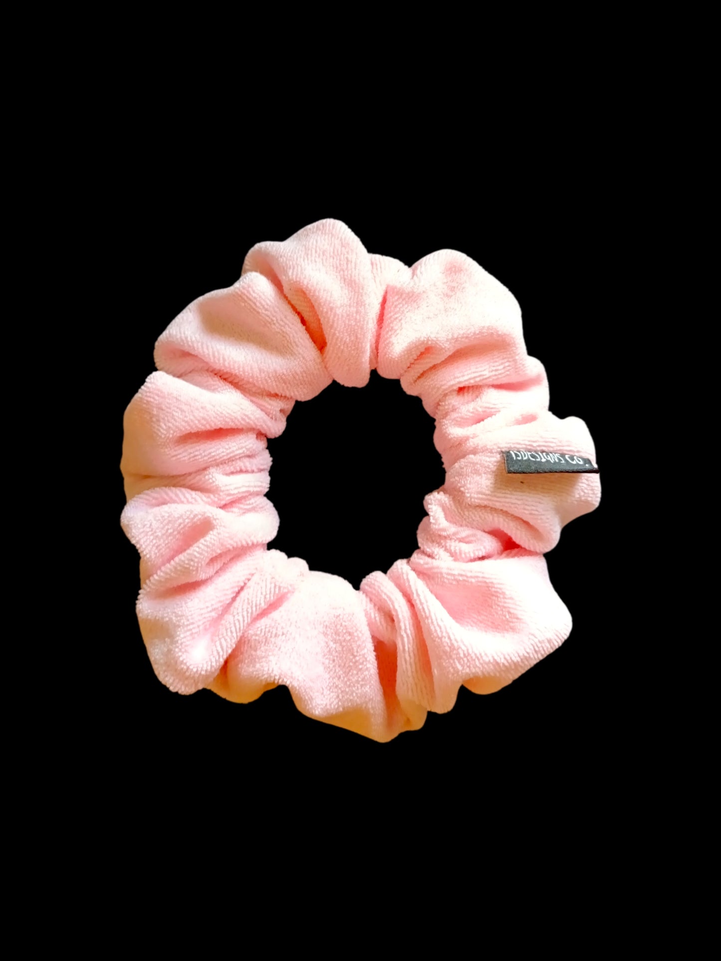 TOWEL SCRUNCHIE | Pink